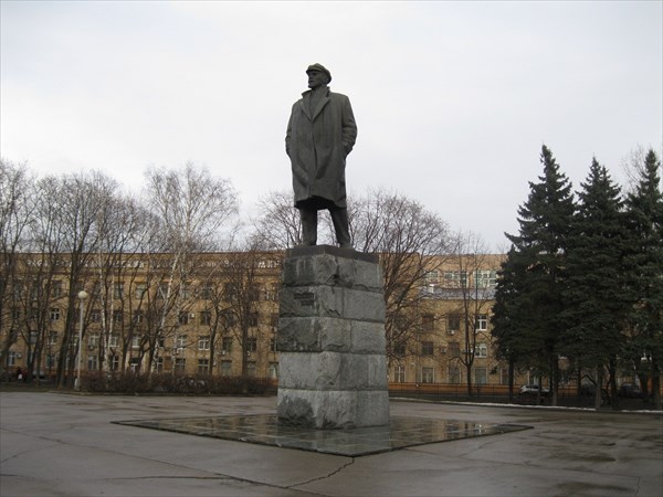 043-Памятник Владимиру Ильичу